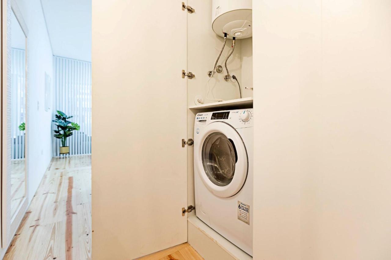 Loios 1Br Flat Downtown By Lovelystay OOporto Extérieur photo